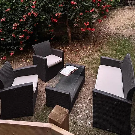 5 Bedroom Lovely In Sainte-Néomaye